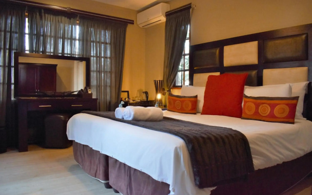 Waterfalls Boutique Hotel