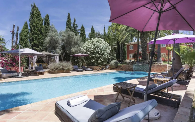 Villa Oasis by Cadenzalux