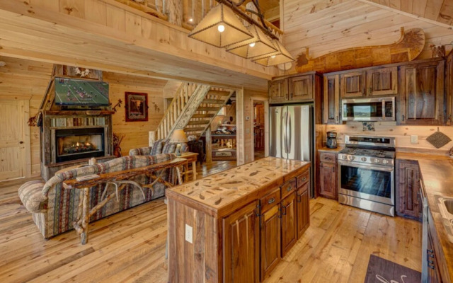 Cherokee Vista by Escape to Blue Ridge