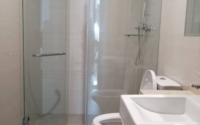 Puteri Cove Residence by Royce