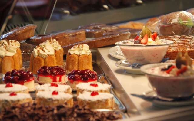 Schnider Bed&Breakfast & Café