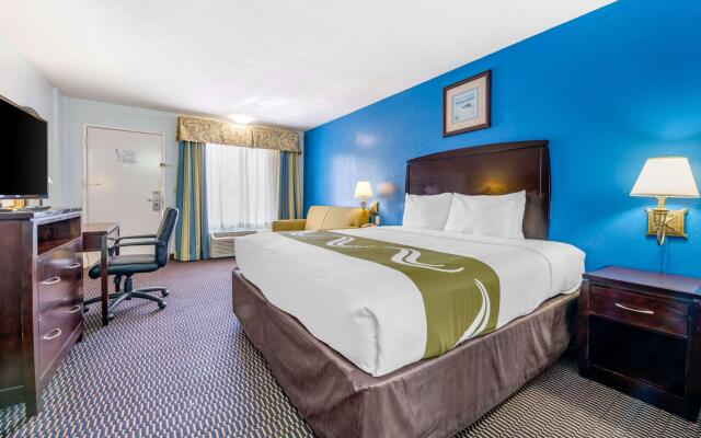 Quality Inn Sarasota North Near Lido Key Beach