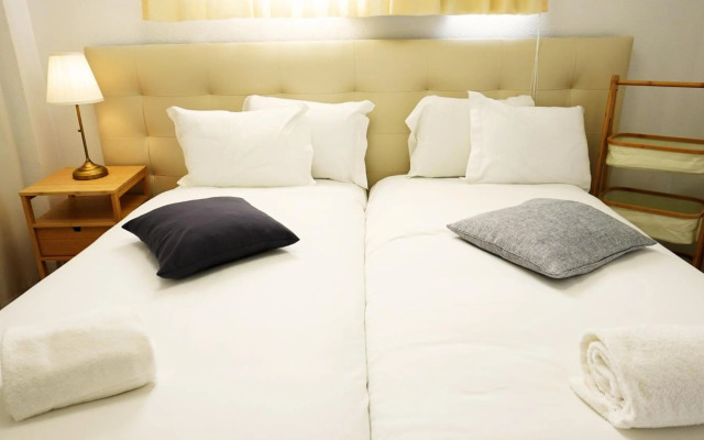 RYAMEN apartment A @ Trindade