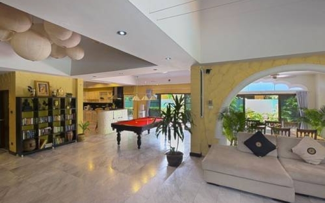 Sunshine Villa Phuket