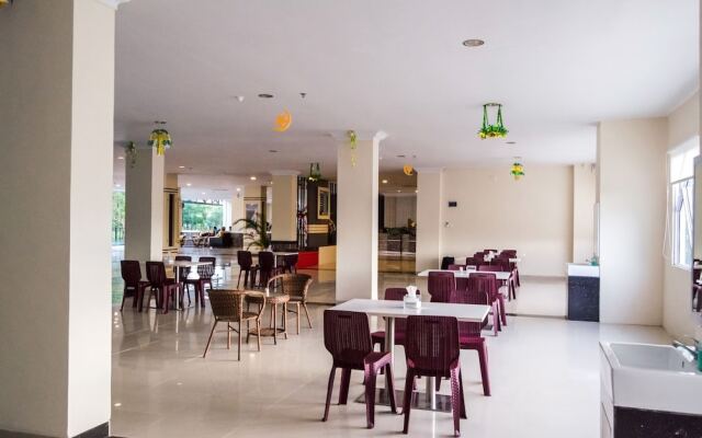 OYO 976 Baloi View Apartment