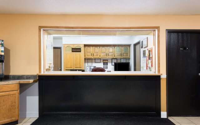 Super 8 by Wyndham Dumfries/Quantico