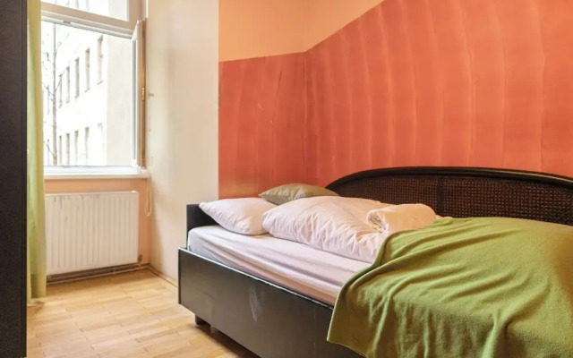 2BR Apartment Central Long Stay