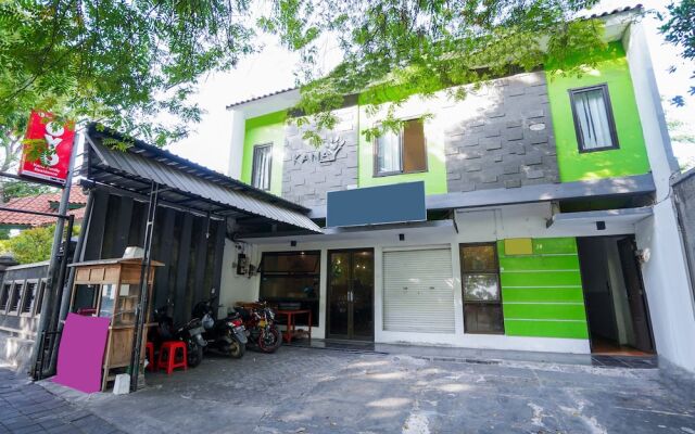 Kana Family Residence by OYO Rooms