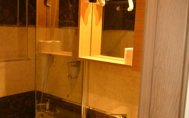 Pure Diamond Hotel