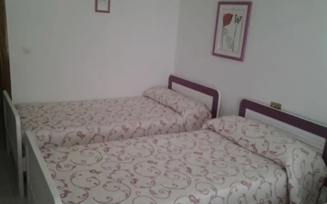 Hostal Restaurante Tanis