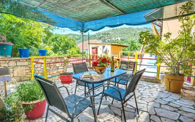 Nandia Studio & Apartment