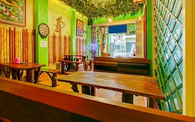 OYO Life 3103 Opo Homestay & Kost