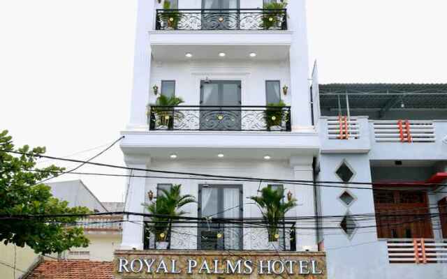 Royal Palms Hotel