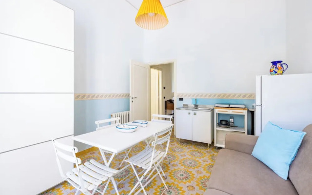 Villa Villari Terrace and Patio by Napoliapartments