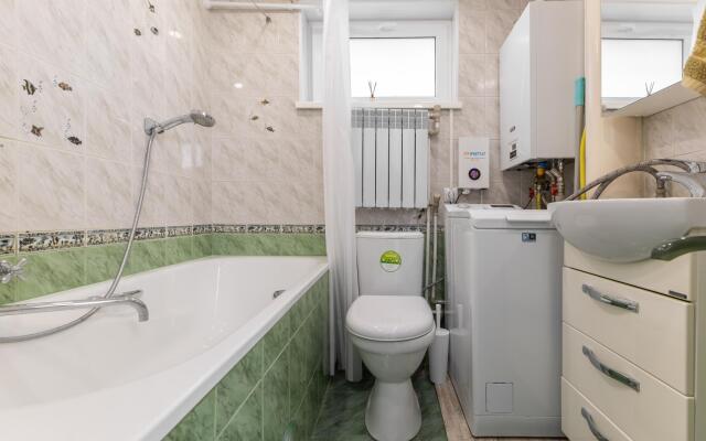 Aura на проспекте Мира 16