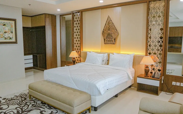 UNS Tower Hotel