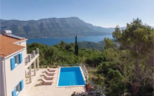 Holiday Home In Zrnovo