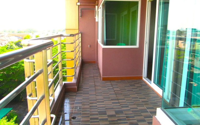 Nest n Rest Hotel