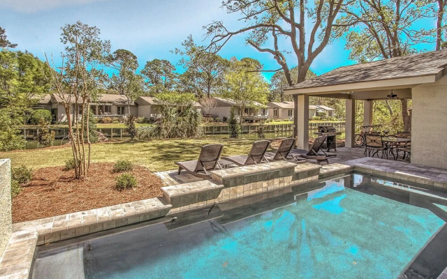 4 Merganser Court