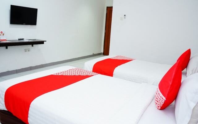 Oyo 480 Hotel Demuon