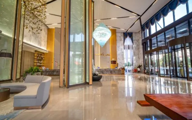 Tianzhou International Hotel(Baise Intifada Memorial)