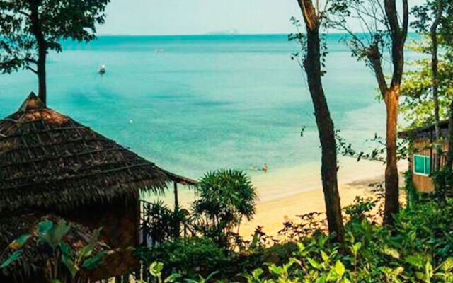 Koh Jum Resort