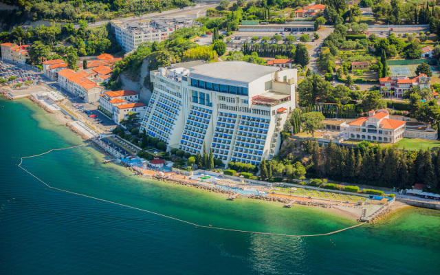 Grand Hotel Bernardin