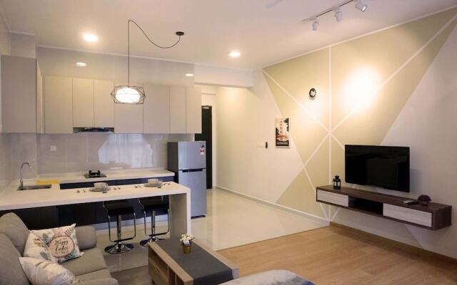 City View Homestay @ Country Garden Danga Bay