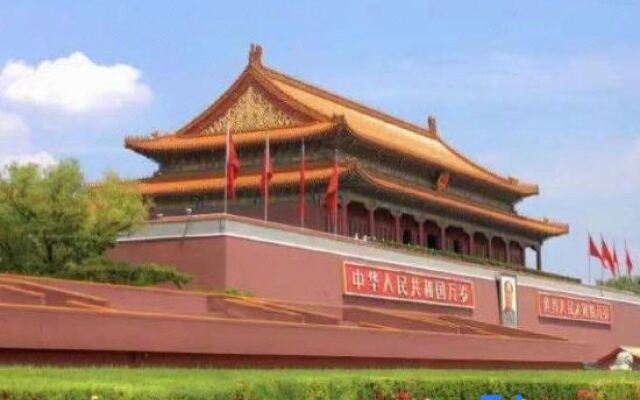 James Joyce Coffetel (Beijing Tian'an men Wangfujing Subway Station)