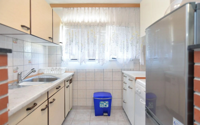 Apartment 1976