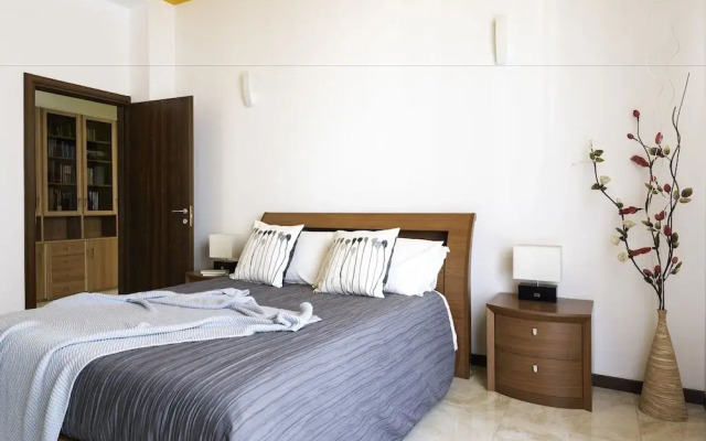 Porta Genova - RentClass Fedora