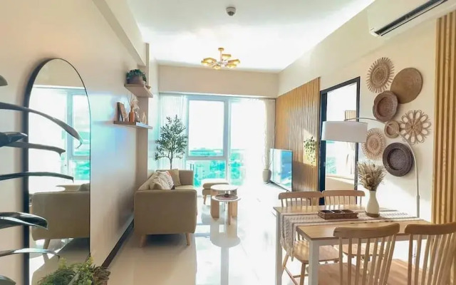 Mactan Newtown Beachfront Condo