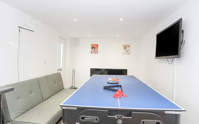 Clydfan, No 1 Trearddur Road