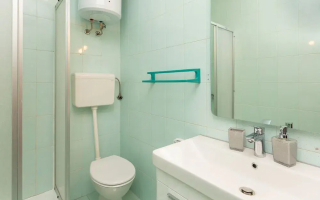 Sky Breeze Apartment