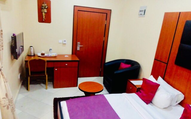 Limoh Suites