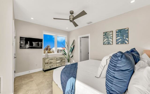 The Upper Deck in Siesta Key