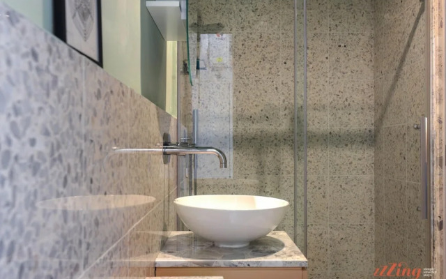 Retro Designer 1 Bedroom Apt in Cottonera New