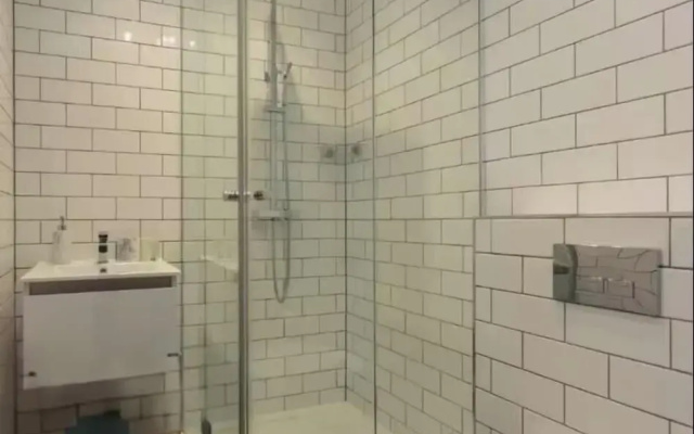 City Centre 2 BED 2 Bath Apartment