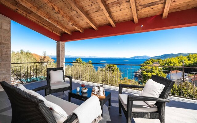 Luxury Villa Stairway to Heaven with Pool