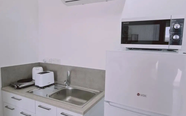 100 AN - Napa Living 36