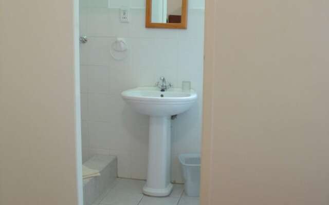 District Six Guesthouse