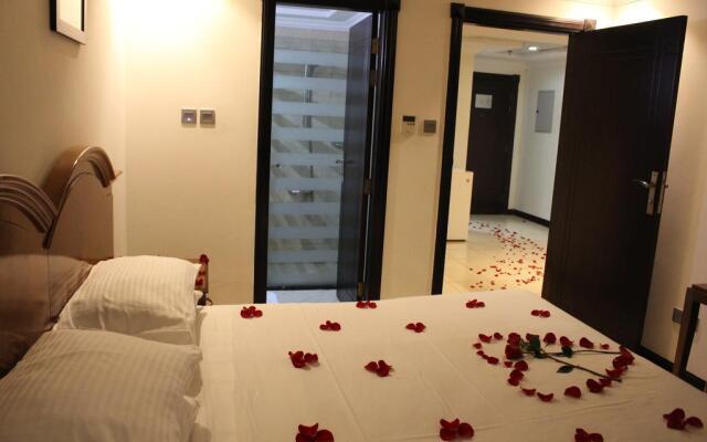 Ewan Ajman Suites Hotel