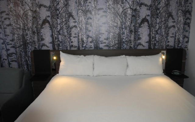 DoubleTree by Hilton Ottawa Downtown