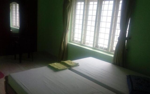 Backpackers Holidays Kochin Guest House