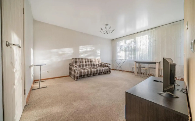 Апартаменты на улице Подводника Кузьмина 38