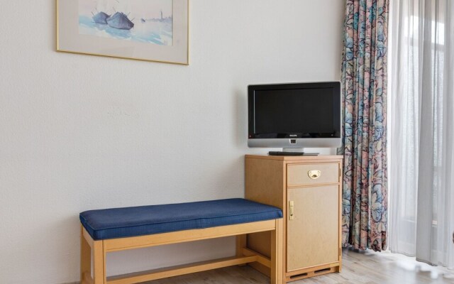 Cozy Apartment in Hahnenklee Harz with Swimming Pool