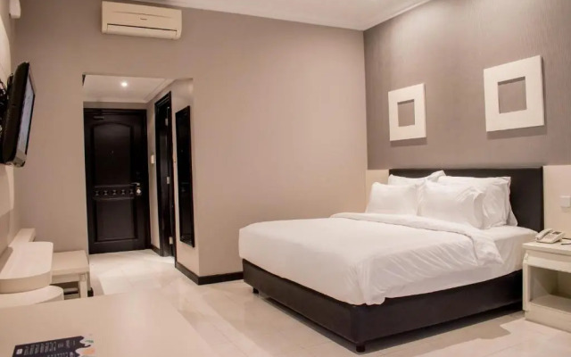 Luminor Hotel Jember by WH