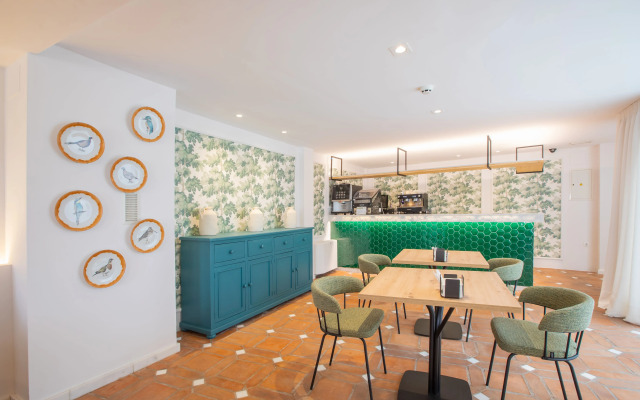 Soho Boutique Atalia