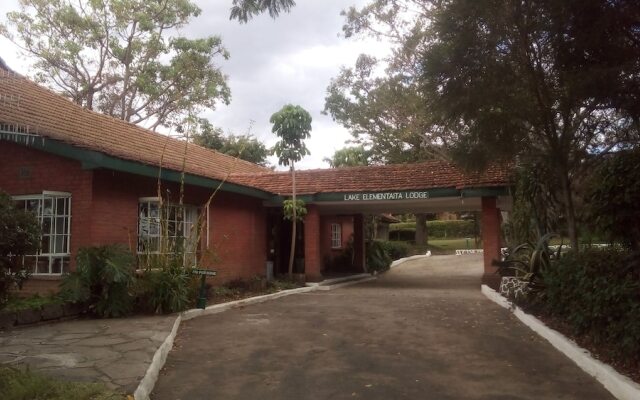 Jacaranda Lake Elementaita Lodge