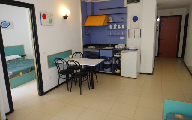 Apartamentos Lloret Sun-24